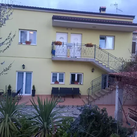 Alba Sanja I Teran Apartment Funtana Exterior photo